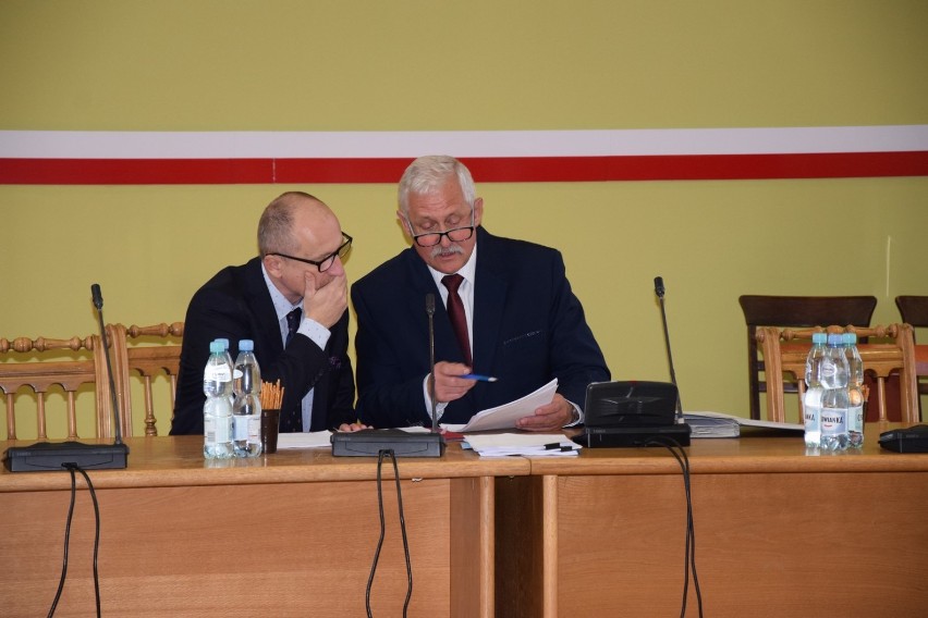 I sesja Rady Powiatu Łaskiego kadencji 2018-2023