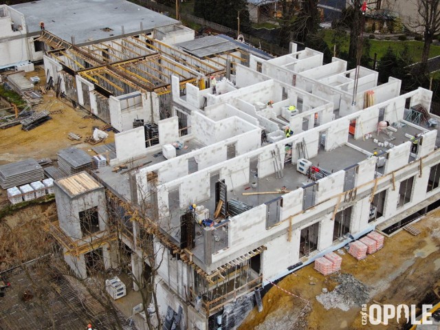Tak wygląda budowa domu dla seniorów w Opolu.
