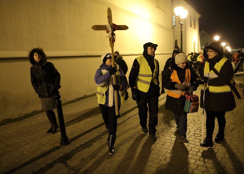 Ekstremalna Droga Krzyżowa Piotrków 2016