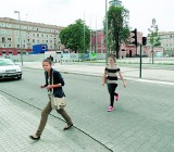 Częstochowa: Nie ma pasów na przejściach dla pieszych przy pl. Biegańskiego