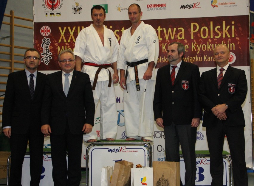 TKS Karate Tarnowskie Góry z 6 medalami Mistrzostw Polski do...