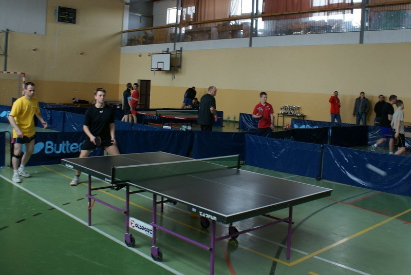 Turnieje tenisa stołowego w Goręczynie. Powiatowy Weekend ze Sportem i Puchar Wójta Gminy Somonino