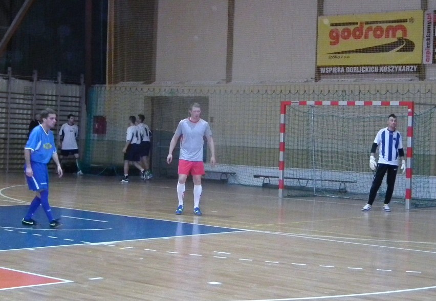 Ruszyły rozgrywki I,II i III ligi Futsalu