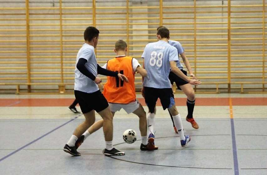W hali widowiskowo sportowej Złotowianka rozegrano mecze Futsalu
