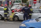 Mandat za wjazd na „czerwonym”. Na skrzyżowaniu alei Solidarności i ulicy Sandomierskiej w Kielcach każde wykroczenie będzie rejestrowane