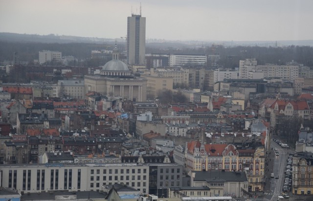 Centrum Katowic i widok na archikatedrę