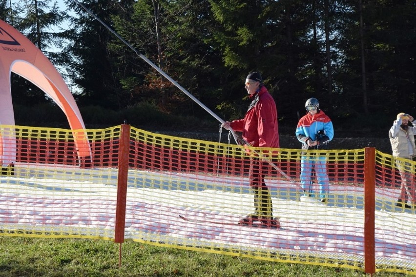 Sezon narciarski w Szczyrku rozpoczęty. Szusowanie w Beskid Sport Arenie ZDJĘCIA + WIDEO