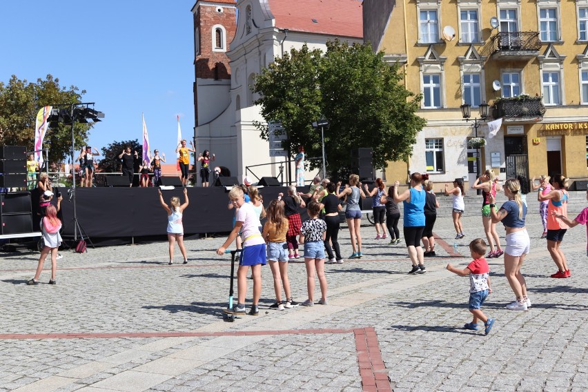 Weekend tańca i folkloru - zumba