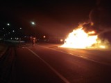 Rekowo Górne: w środku nocy na DW 216 spłonął samochód dostawczy! Na szczęście nikt nie został ranny | NADMORSKA KRONIKA POLICYJNA