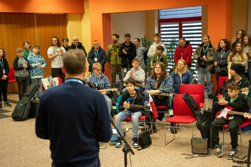 Muzyczna Kuźnia w Kielcach przyciągnęła ponad 100 uczestników. Ciekawe warsztaty i jam session w Czerwonym Fortepianie