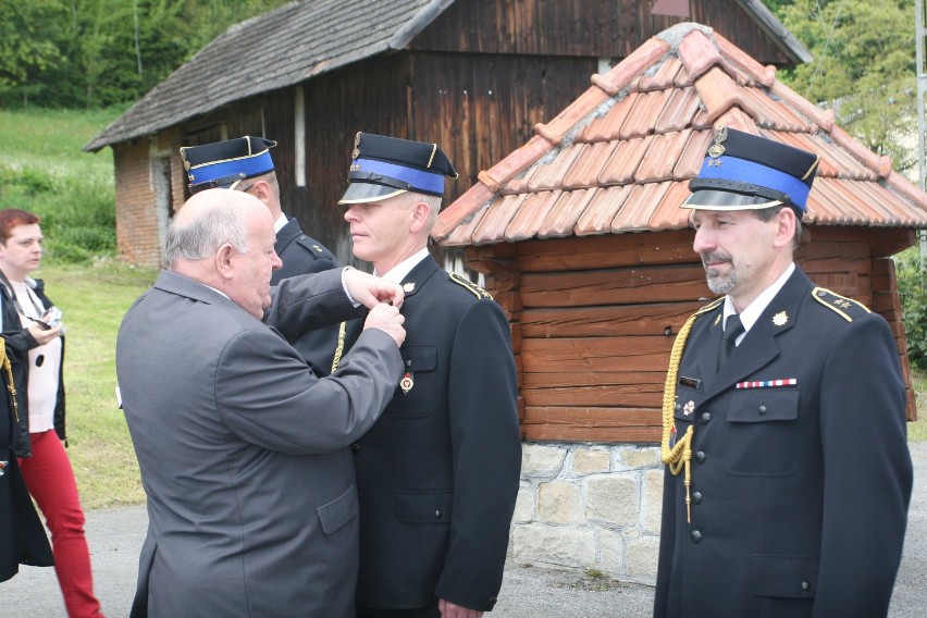 Odznaczenia dla strażaków w Sądecczyzny [ZDJĘCIA]