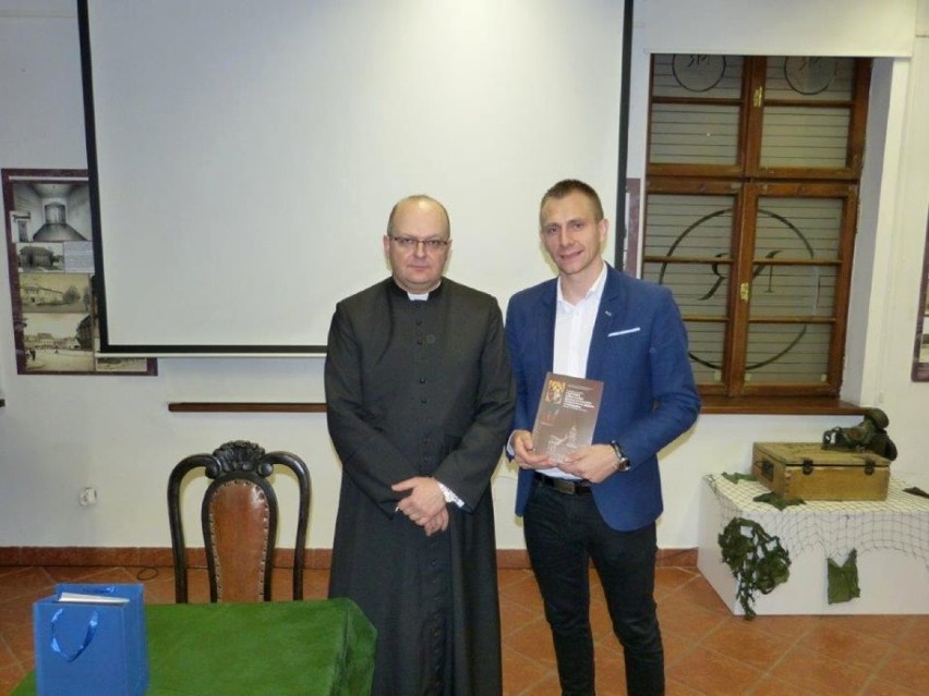 W Muzeum Regionalnym odbyła się promocja książki o parafii w Kuczkowie