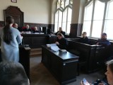 Kończy się proces Wojciecha M. 17-latek zmarł od ciosu nożem [zdjęcia]