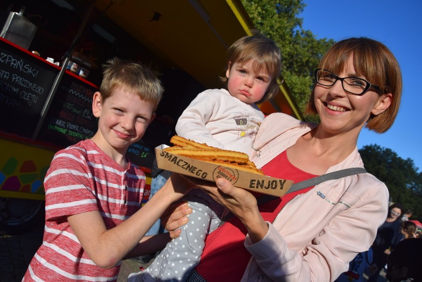 Festiwal Smaków Food Trucków przyciągnął tłumy gorzowian.