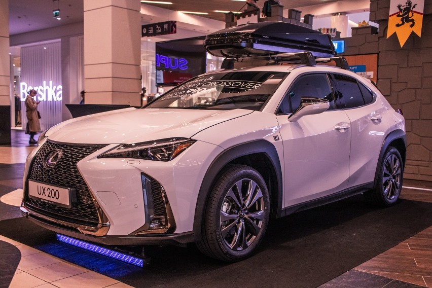 Lexus UX

WAŻNE! DO KOLEJNYCH ZDJĘĆ MOŻNA PRZEJŚĆ ZA POMOCĄ...