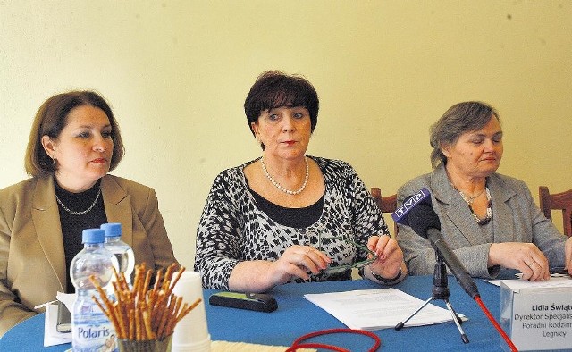 Jolanta Kuberska, Lidia Świątek i Stanisława Repa informują o powołaniu poradni