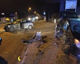 Kolizja w Rybniku. Dwie osoby trafiły do szpitala. Zderzyły się dwa samochody osobowe na ul. Zebrzydowickiej 