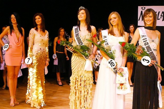 17 lat temu w Teatrze Miejskim wybierano Miss Inowrocławia 2007. Tytuł i koronę najpiękniejszej zdobyła Joanna Kowalska, 17-letnia inowrocławianka.