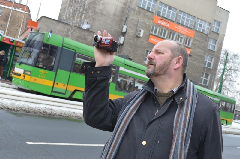 Poznań: Co teraz robi Szeryf Internetu? Tropi afery i organizuje dyżury! [ZDJĘCIA, WIDEO]