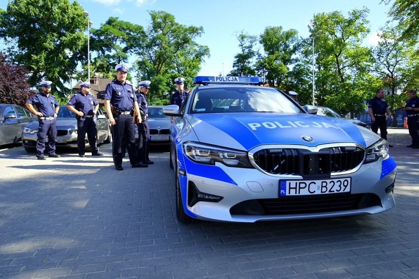 Policjanci kujawsko-pomorskiej grupy „Speed” jeżdżą BMW o...