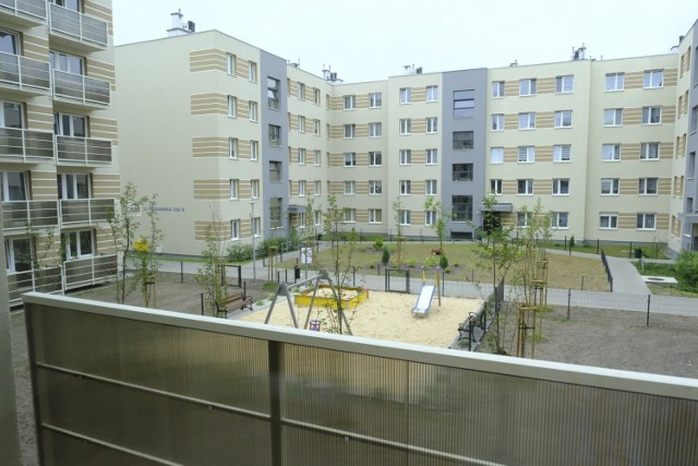 W nowym bloku TTBS na Glinkach w Toruniu docelowo zamieszka 75 rodzin.