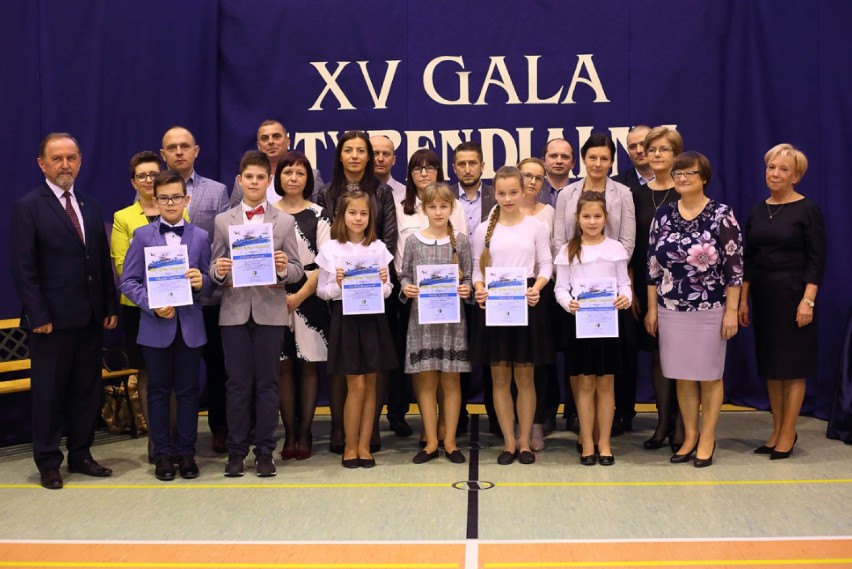 83. uczniów z gminy Przygodzice otrzymało naukowe i sportowe stypendia