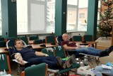 Kolejna akcja krwiodawstwa w Urzędzie Miasta i Gminy Staszów. Pomagali Marcinowi Skrzypczakowi - zobacz zdjęcia