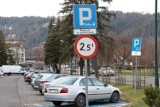 Zakopane. Podwyżka cen abonamentów parkingowych. Mieszkańcy miesięcznie zapłacą więcej aż o 150 zł