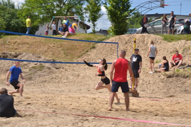 IV Turniej Piłki Siatkowej Plażowej w Lipnie