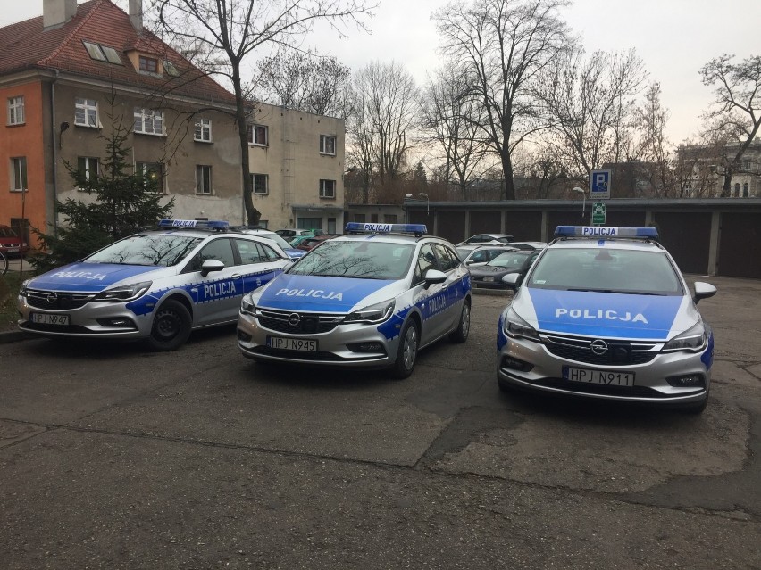 Trzy nowe radiowozy dla opolskich policjantów. Co to za samochody? 