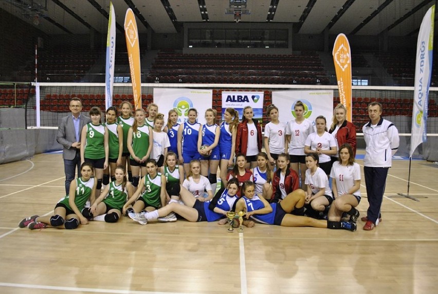 W Wałbrzychu odbył się I Turniej Siatkówki Dziewcząt o Puchar Aqua-Zdroju