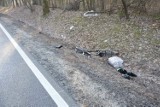 Wypadek w Zabagniu. Kierowca renault potrącił 73-letniego rowerzystę