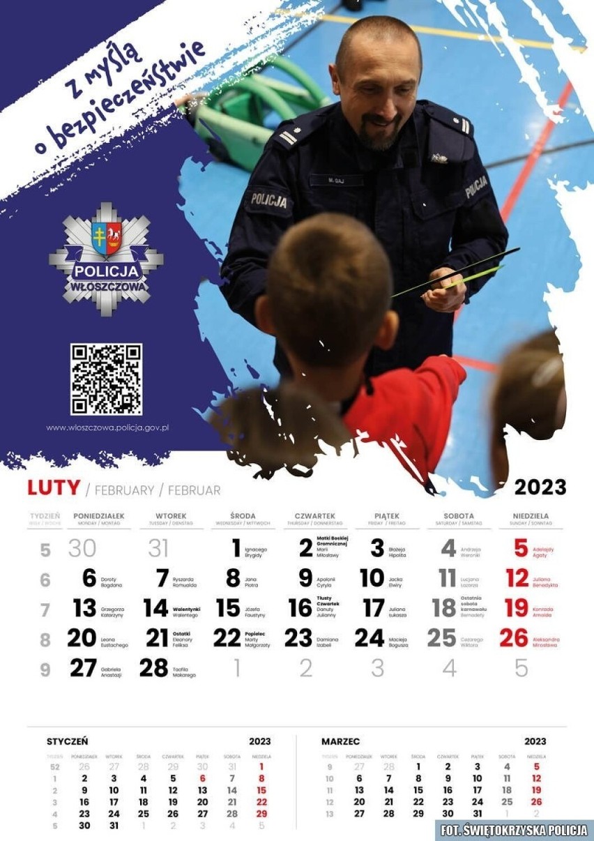 Włoszczowscy policjanci przygotowali kalendarz. Zobacz na zdjęciach, jak się prezentuje