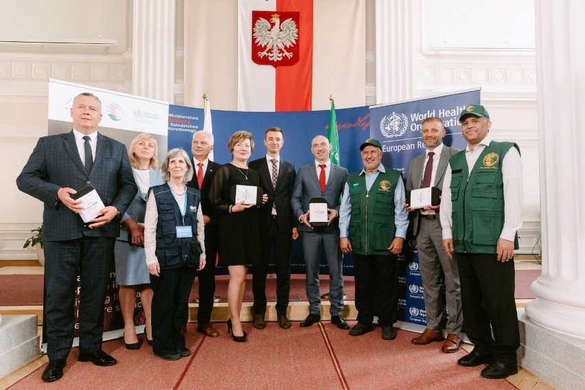 W środę symbolicznie przekazany został sprzęt medyczny,...