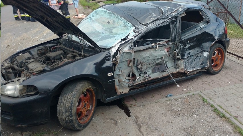 Będzin: wypadek przy ulicy Nowotki, zderzyły się dwa samochody