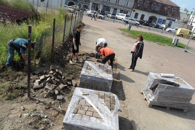 Częstochowa: Archeolodzy wrócili na Stary Rynek. Prace potrwają do końca września