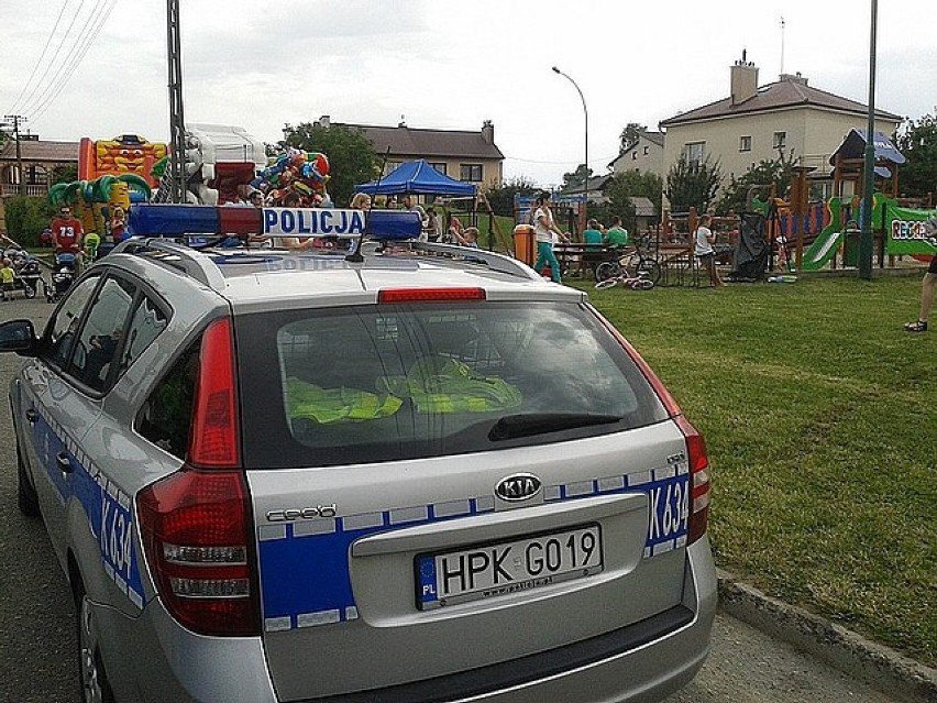 Policjanci na pikniku w Sędziszowie Małopolskim