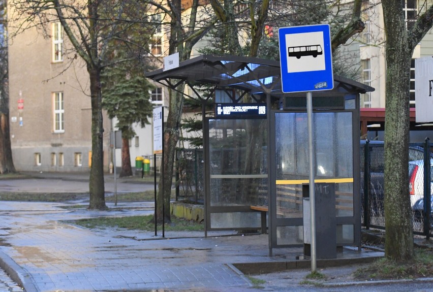 Mieszkańcy Żar mogą decydować o nowym rozkładzie jazdy autobusów miejskich. Nie wiesz jak to zrobić. Sprawdź!