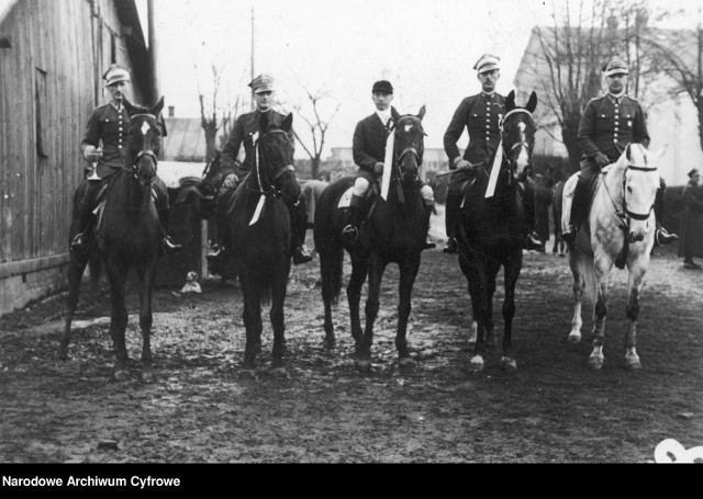 Zawody jeździeckie w Jarosławiu. 1937