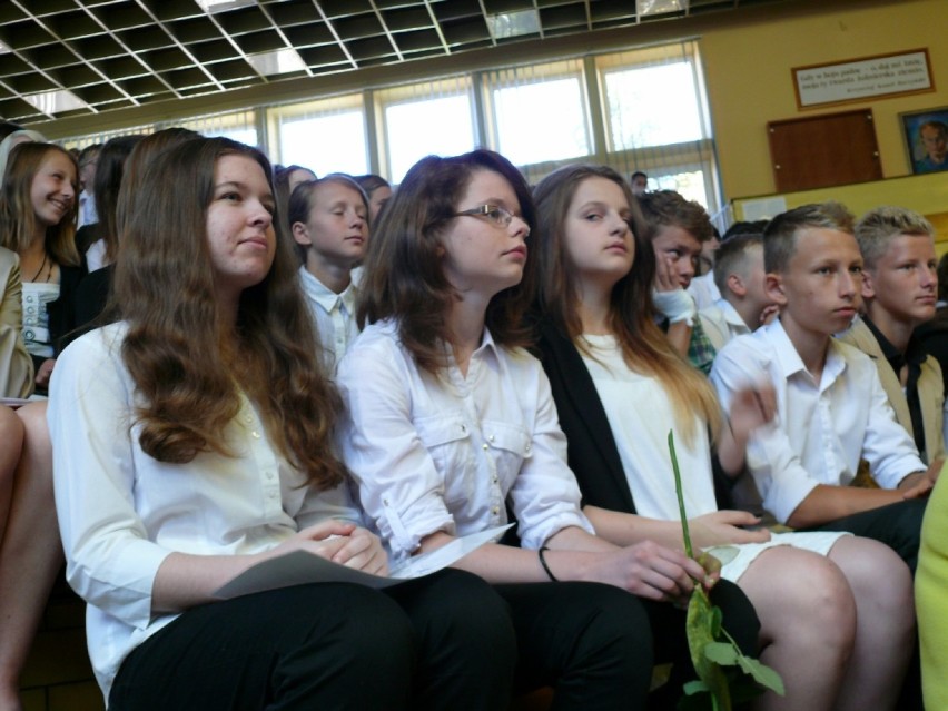 Publiczne Gimnazjum nr 4 w Bełchatowie zakończyło rok szkolny [ZDJĘCIA]