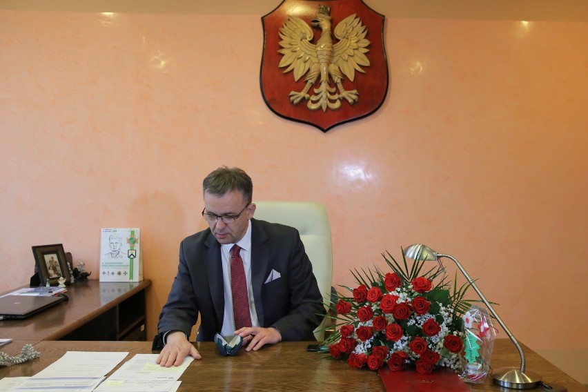 Prezydent Krzysztof Chojniak gorąco powitany w Urzędzie...