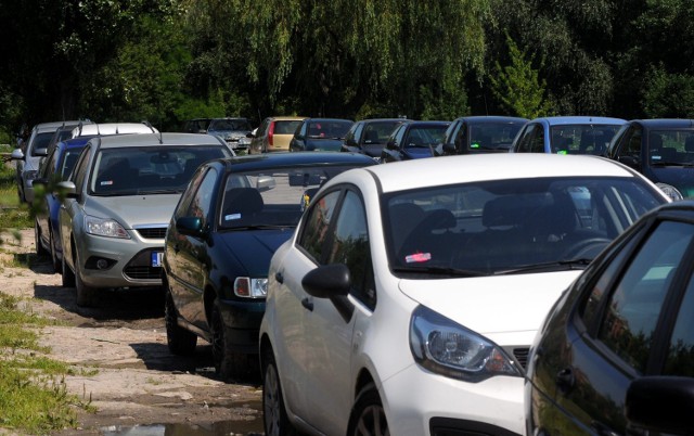 Parking przy ul. Rusałka: Będą nowe miejsca dla samochodów