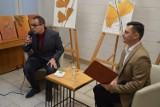 Spotkanie autorskie z Maciejem Bieszczadem w bibliotece powiatowej w Wieluniu ZDJĘCIA