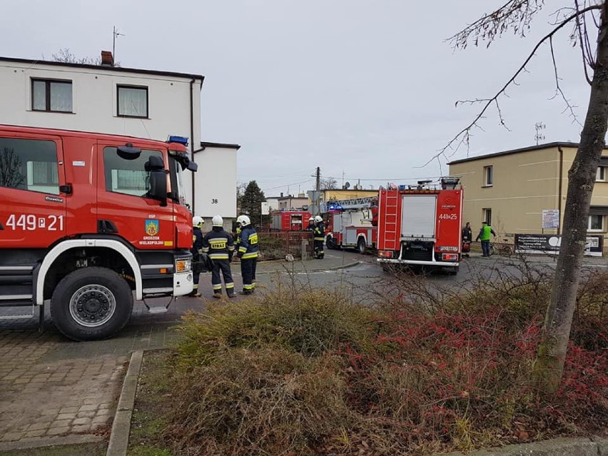 Grodzisk Wielkopolski:  Pożar piwnicy w budynku mieszkalnym [FOTO]