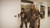 Johnny Depp zakłada kostium legendarnego Jacka Sparrowa w szczytnym celu [wideo]