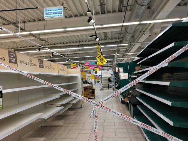 Ostatni dzień Tesco w Żaganiu. Co tam się działo?