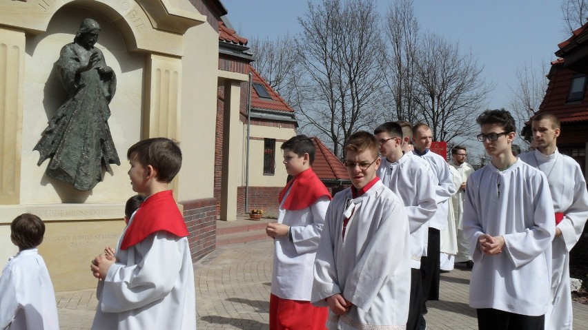 Poświęcenie figury Jezusa Miłosiernego w Tychach