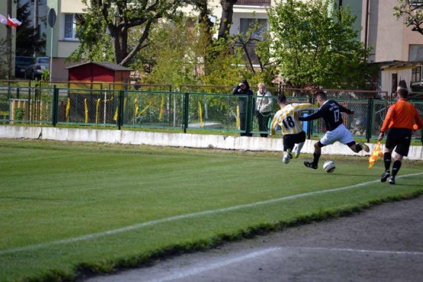 LKS Żuławy wygrały wysoko na własnym stadionie z piłkarzami Wietcisy Skarszewy.
