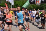 IV Bieg Leśny 2023 w Lipnie zgromadził 50 biegaczy, którzy zmierzyli się z trudną trasą i upałem!  [Zdjęcia]