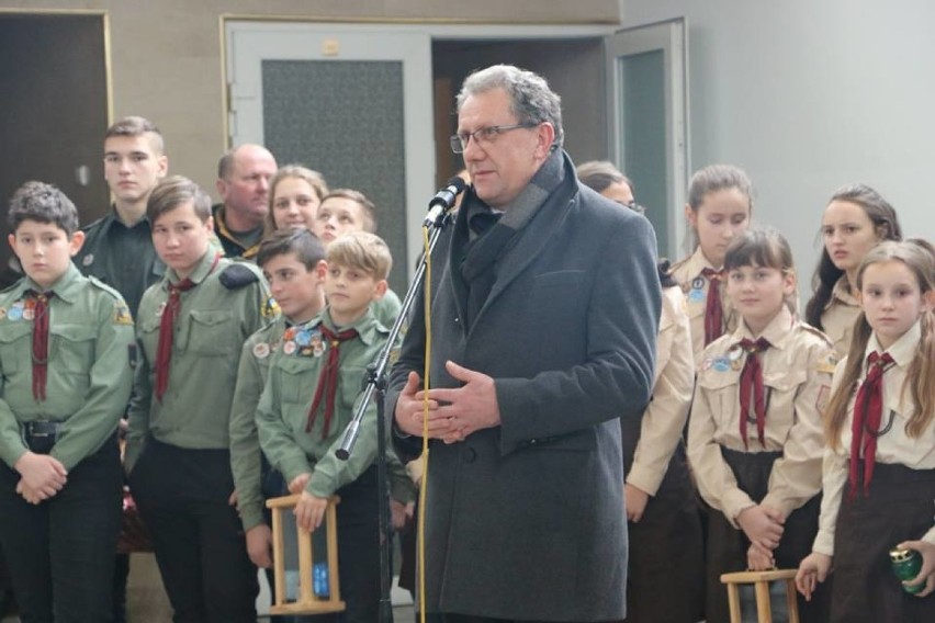 Uroczystość przekazania Betlejemskiego Światełko Pokoju na...